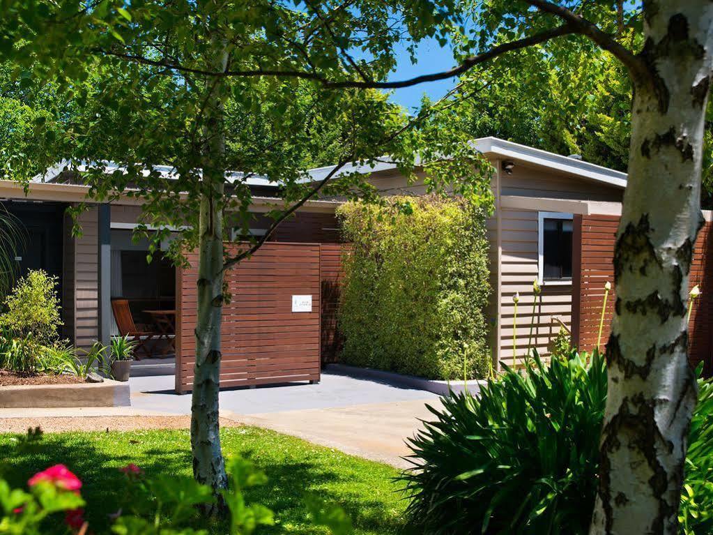 Spa Villas On Main Дейлсфорд Екстериор снимка